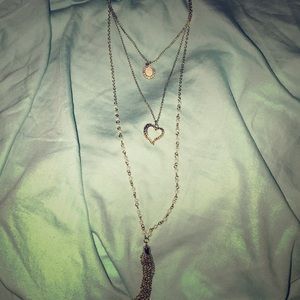 Golden multi piece necklace